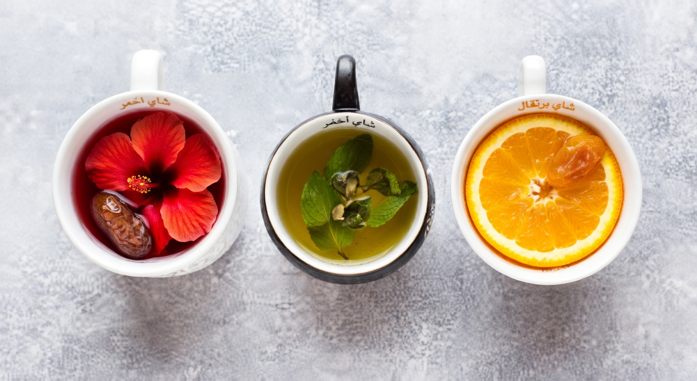 فوق الستين؟ هذه الأنواع الثلاثة من الشاي تعيد بناء قوة الساقين وتمنحك خفةً من جديد في خطواتك