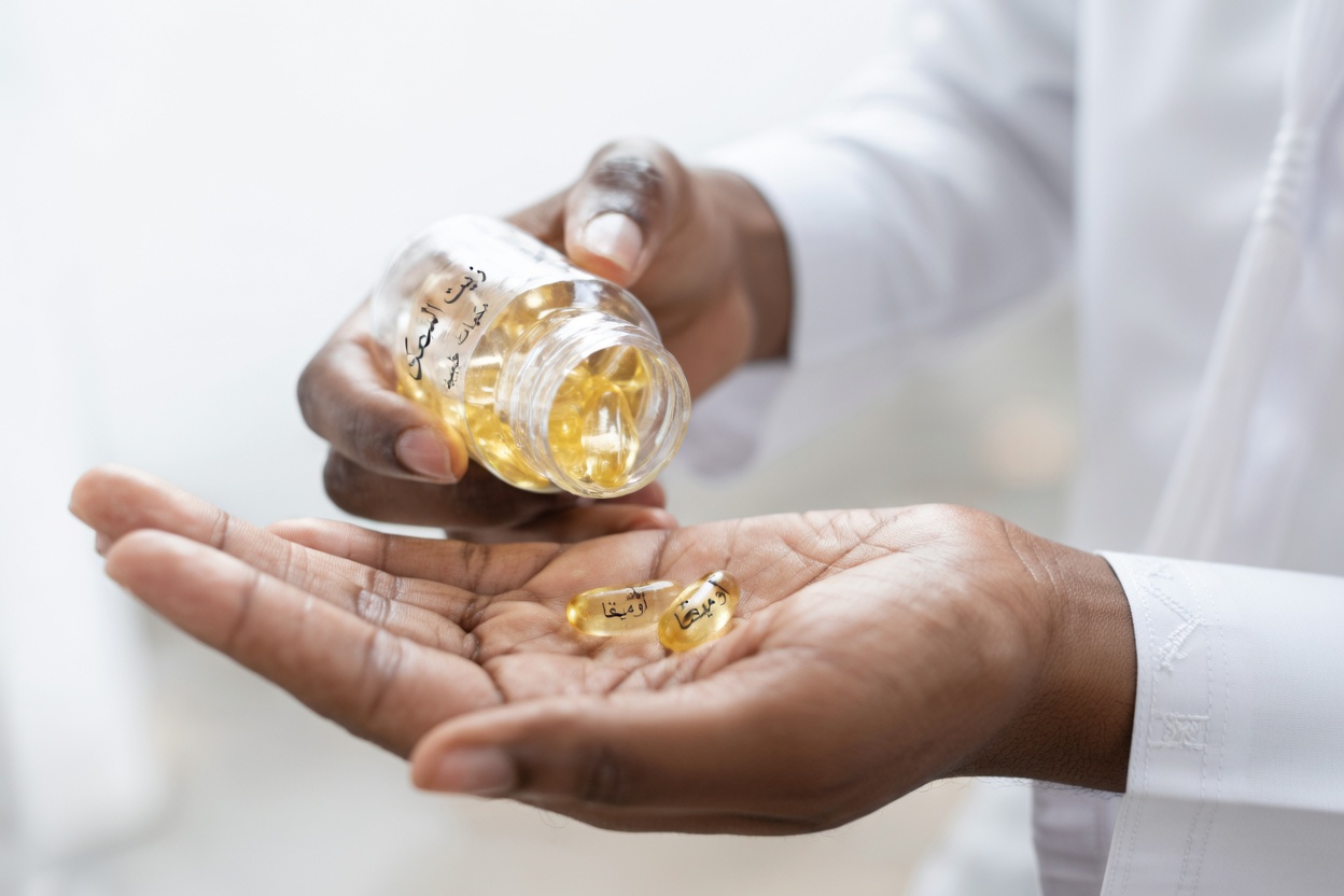 لماذا يتناول 90٪ من الناس فيتامين د بالطريقة الخاطئة (وكيفية تصحيح ذلك)