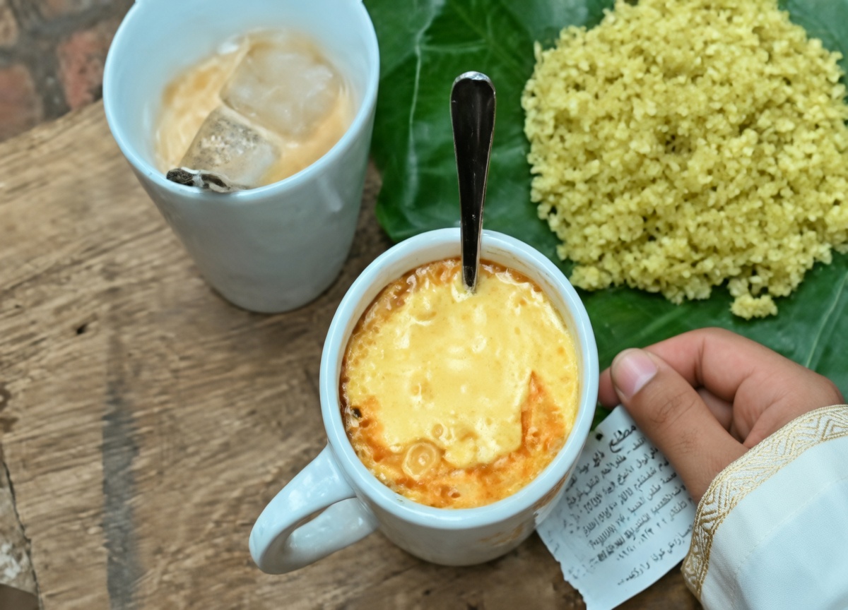 اخلط بيضة واحدة في قهوتك كل صباح – ثم شاهد ما يحدث لطاقتك ودماغك ومحيط خصرك خلال الساعات الأربع التالية