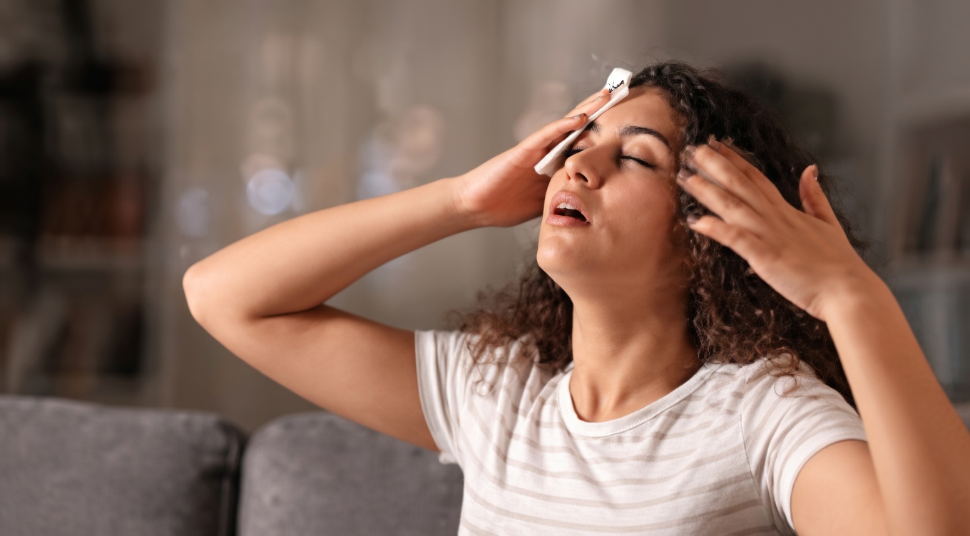 9 علامات خفية قد تشير إلى أنك تقتربين من سن اليأس أبكر مما هو متوقع حتى لو كنت تشعرين بالشباب والحيوية