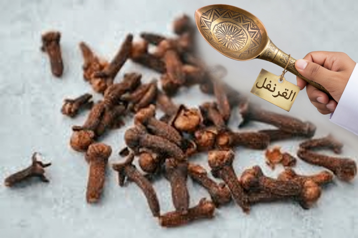 وضع القرنفل في الفم: طريقة طبيعية لتخفيف ألم الأسنان