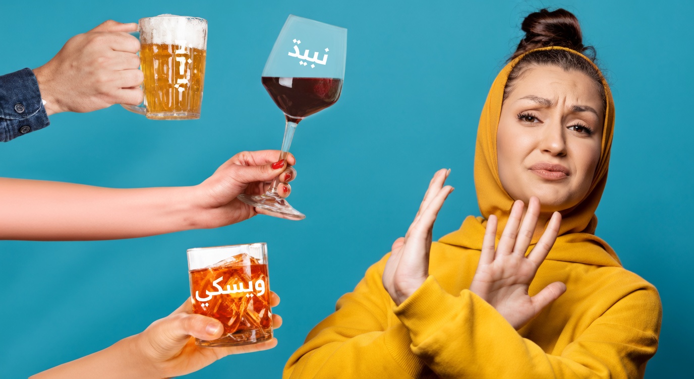 شرب الماء قبل النوم… ولم يستيقظ أبداً. الأطباء يحثون الجميع على تجنب هذه المشروبات الأربعة ليلاً