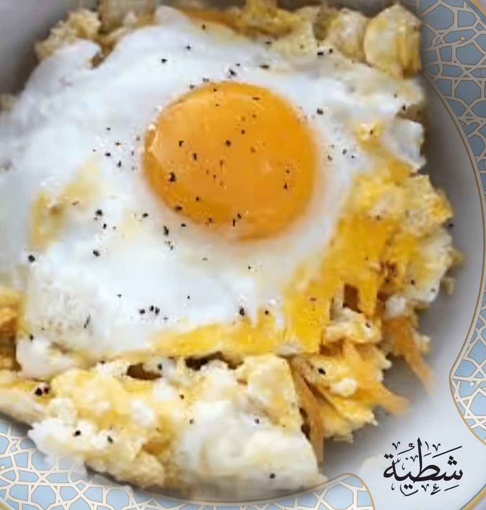 تنبيه لكبار السن: 3 أطعمة شائعة لا ينبغي أبدًا تناولها مع البيض