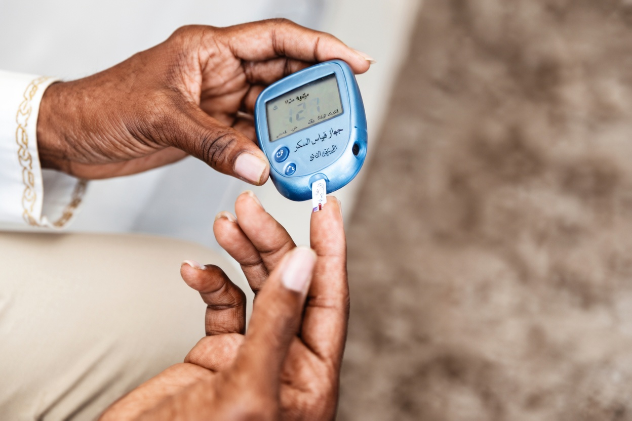 12 علامة تحذيرية مبكرة لسرطان البنكرياس لا يجب تجاهلها أبدًا وكيفية التعرّف عليها