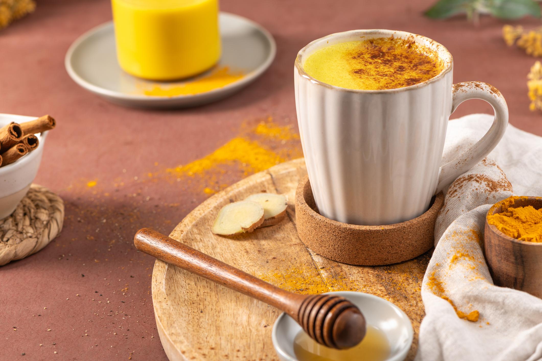 هل تدعم هذه التوابل الخمسة في المطبخ راحة المفاصل بعد سن الستين بهدوء؟