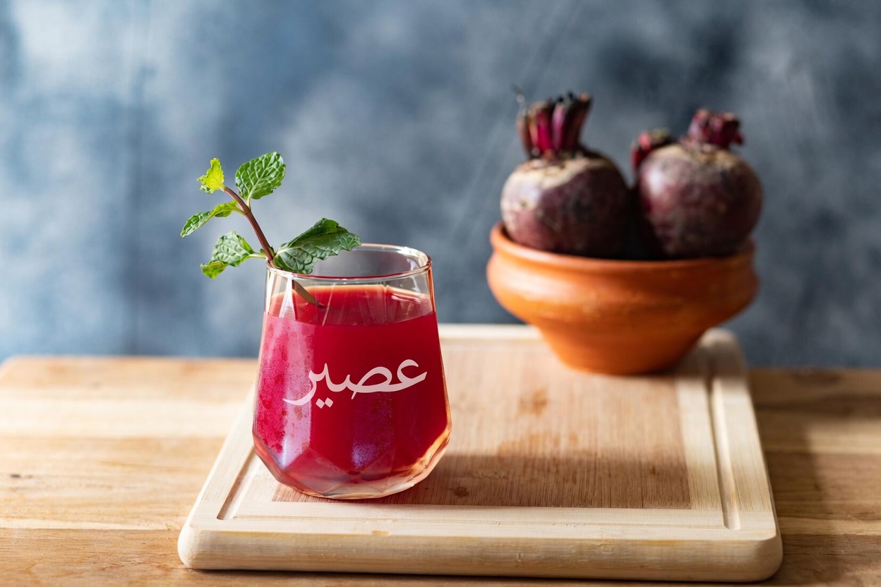 هل يمكن لهذه العصائر الليلية الأربعة أن تحمي بصرك وذاكرتك؟